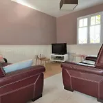 Maison Confortable Sejour Spacieux, Belle Terrasse Avec Grand Jardin Avec Jeux Exterieurs Pres Bayeux Et Omaha