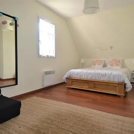 Maison Confortable Sejour Spacieux, Belle Terrasse Avec Grand Jardin Avec Jeux Exterieurs Pres Bayeux Et Omaha * Saonnet