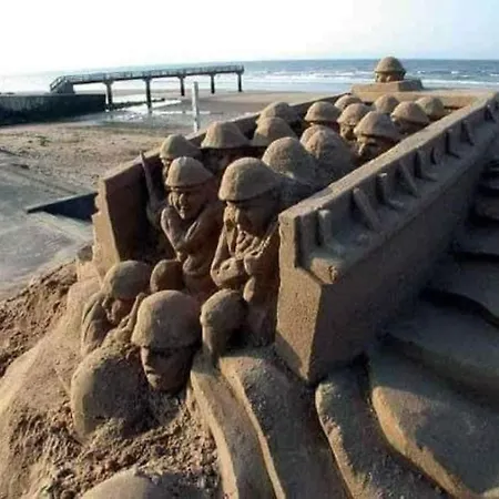 بيت للعطل Maison Confortable Sejour Spacieux, Belle Terrasse Avec Grand Jardin Avec Jeux Exterieurs Pres Bayeux Et Omaha Saonnet