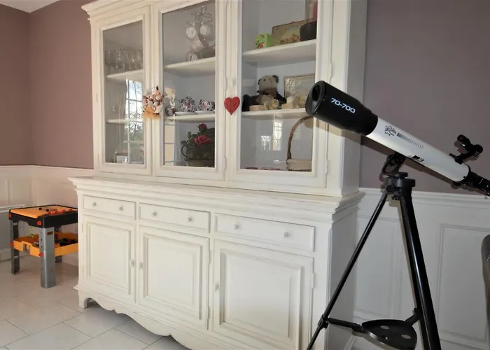 بيت للعطل Maison Confortable Sejour Spacieux, Belle Terrasse Avec Grand Jardin Avec Jeux Exterieurs Pres Bayeux Et Omaha *